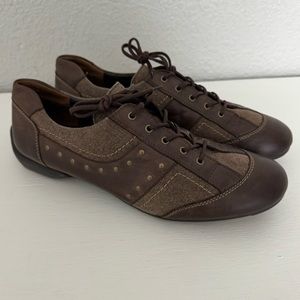 Paul Green Brown Leather Studded Lace Up Casual Comfort Shoes Size 8.5